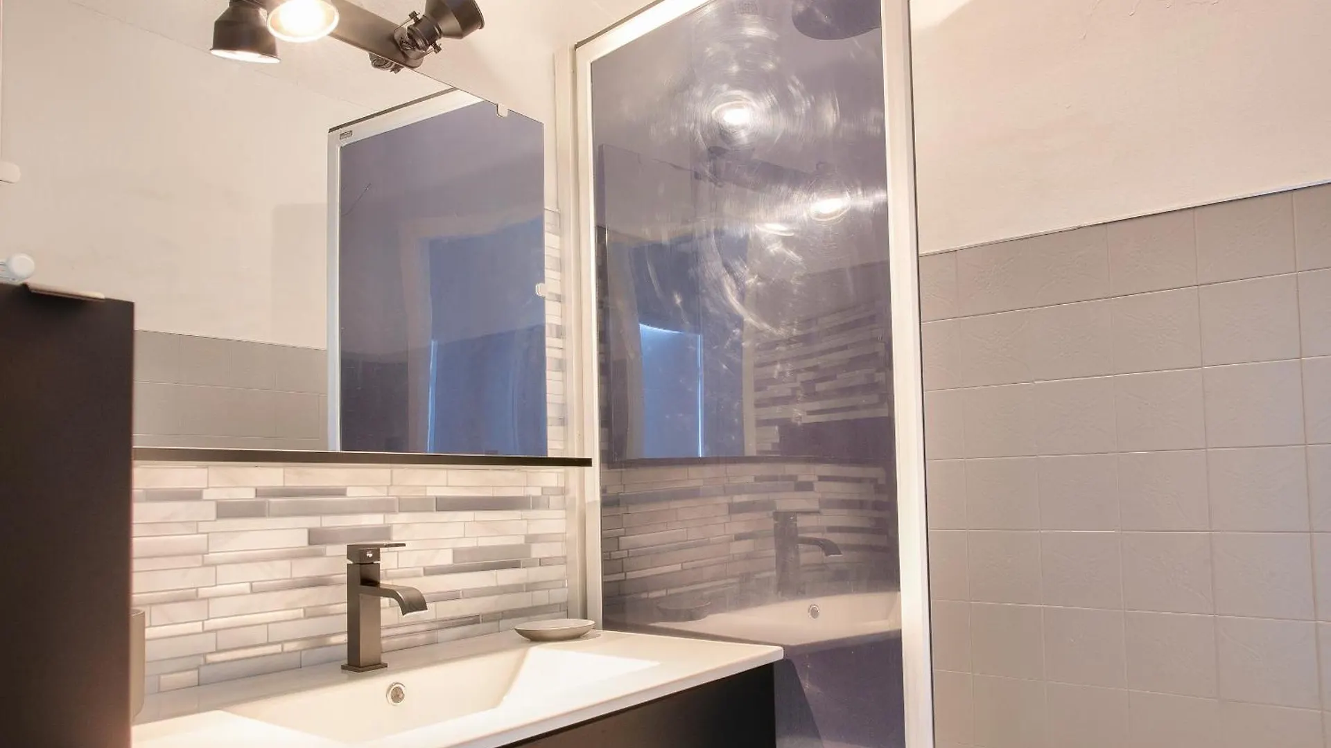 Vue Mer - A 160M De La Plage - Appartement Pour 4 Bénodet Apartman